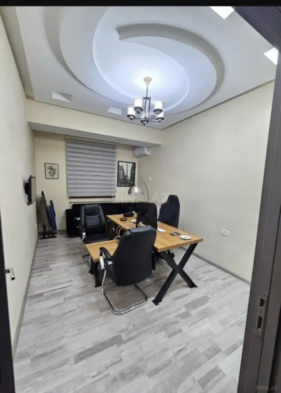 Kirayə verilir obyekt 175 m²