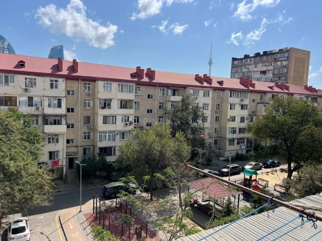 Satılır 3 otaqlı mənzil 78 m²