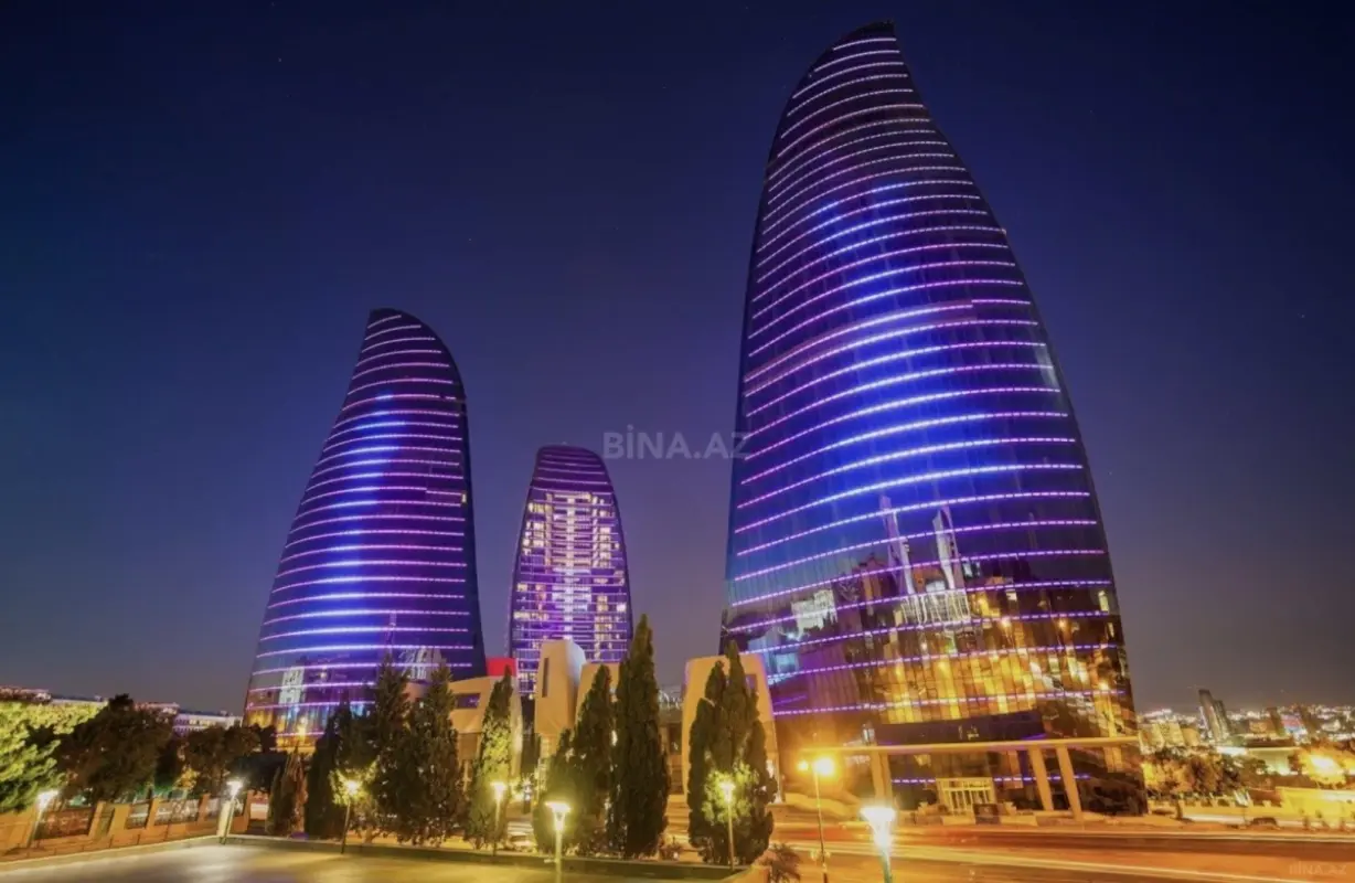 Kirayə verilir 2 otaqlı mənzil 95 m²
