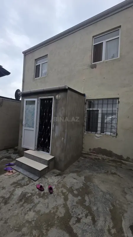 Satılır 3 otaqlı həyət evi 130 m²