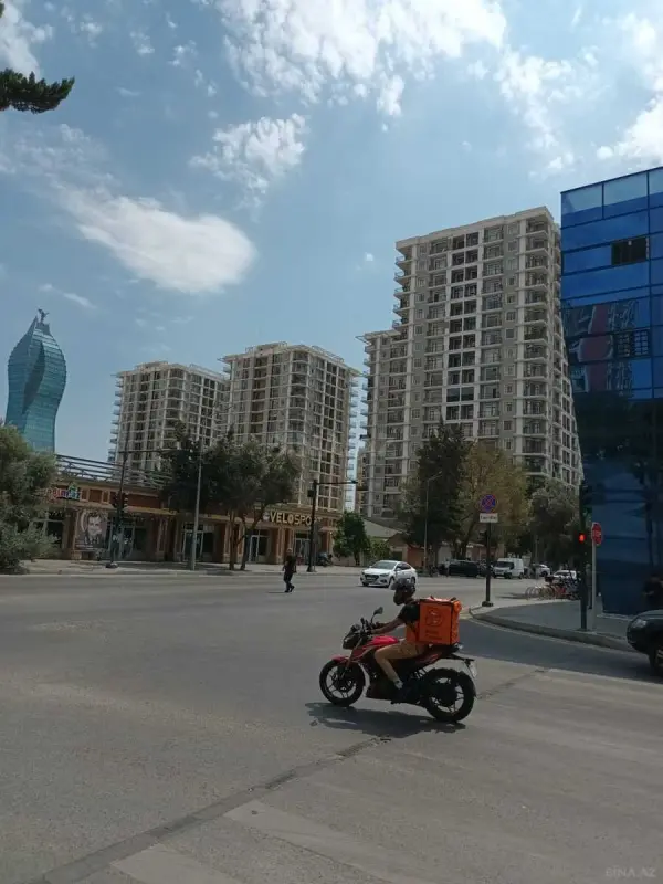 Satılır 2 otaqlı mənzil 86.6 m²