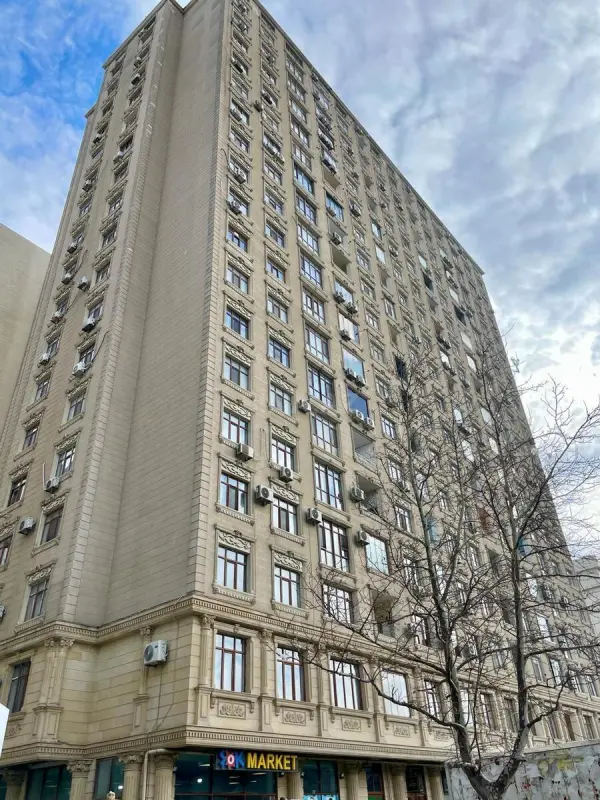 Satılır 2 otaqlı mənzil 80 m²