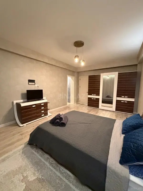 Kirayə verilir 3 otaqlı mənzil 110 m²