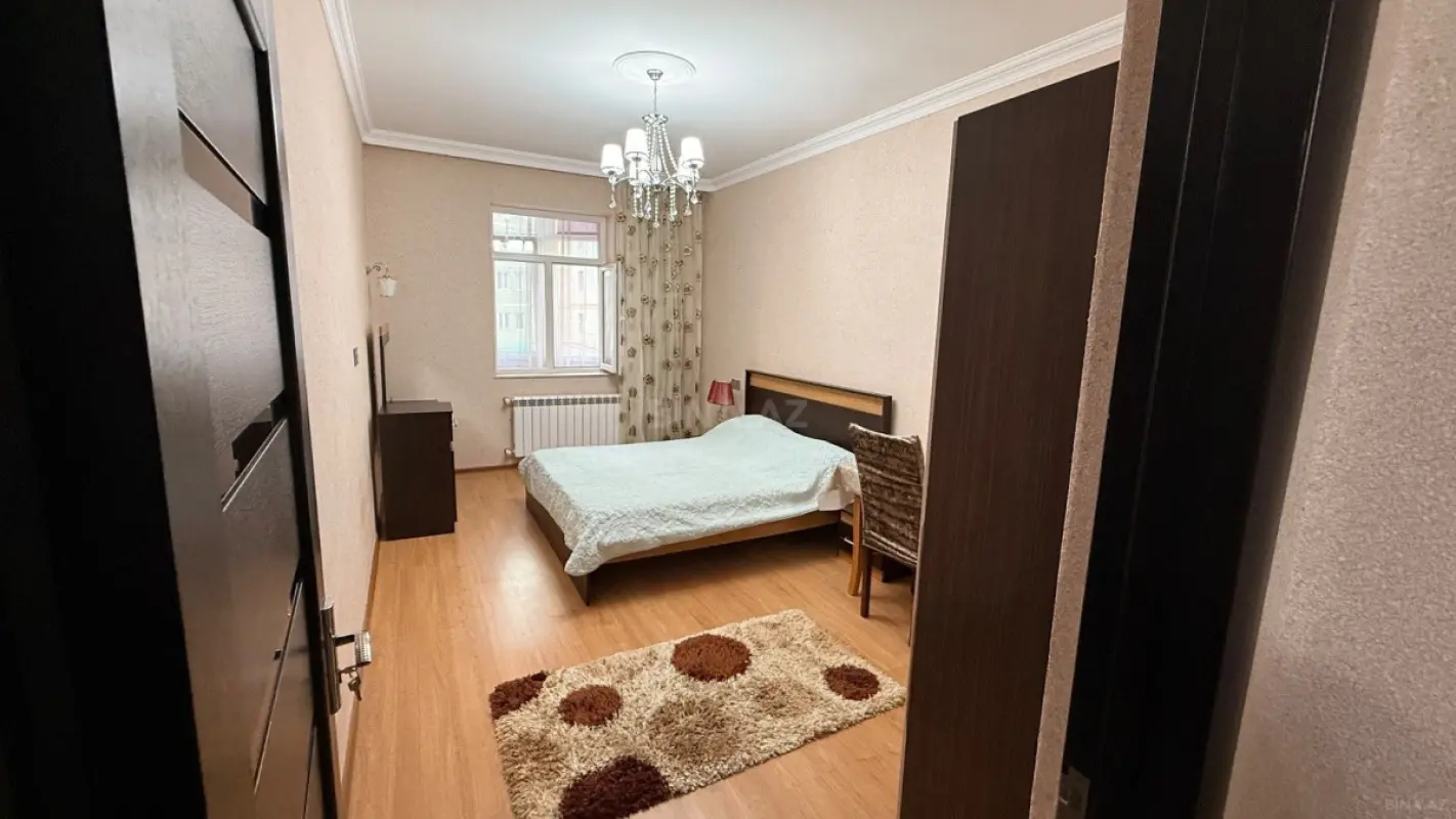 Kirayə verilir 3 otaqlı mənzil 100 m²