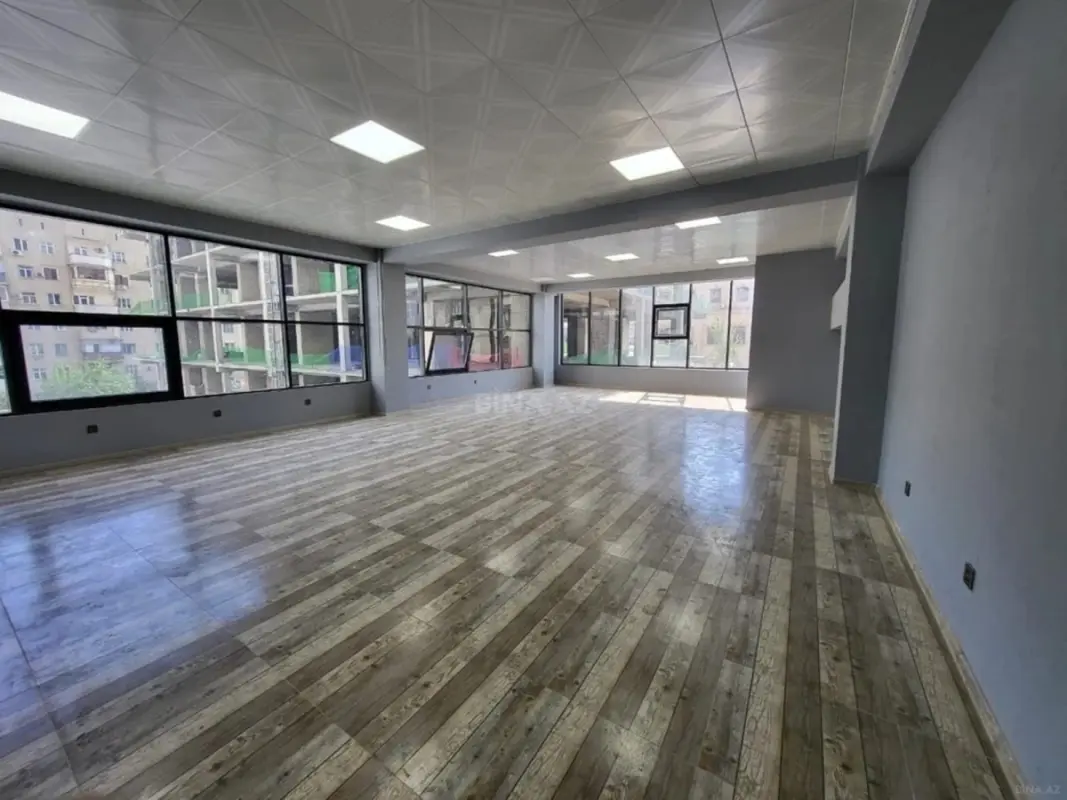 Satılır obyekt 100 m²