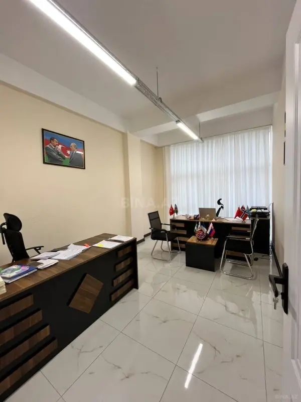 Kirayə verilir 3 otaqlı ofis 51 m²