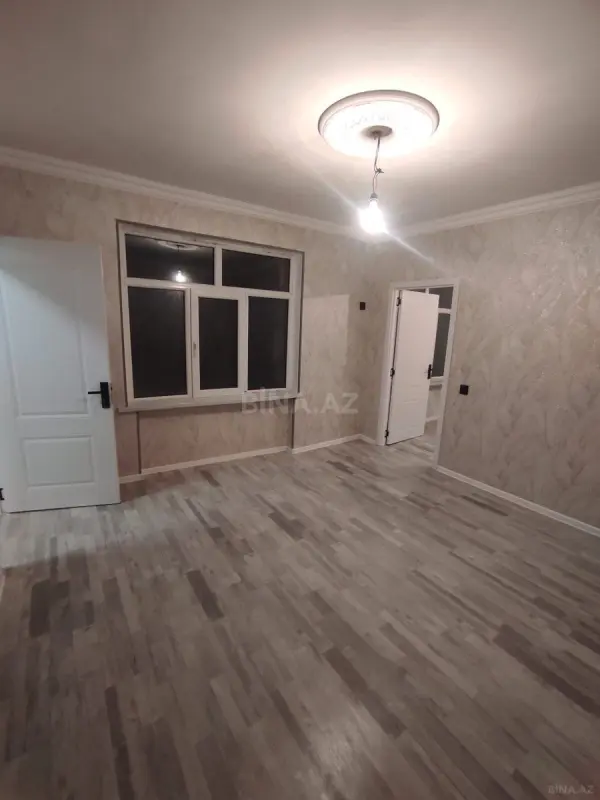 Satılır 2 otaqlı mənzil 42 m²