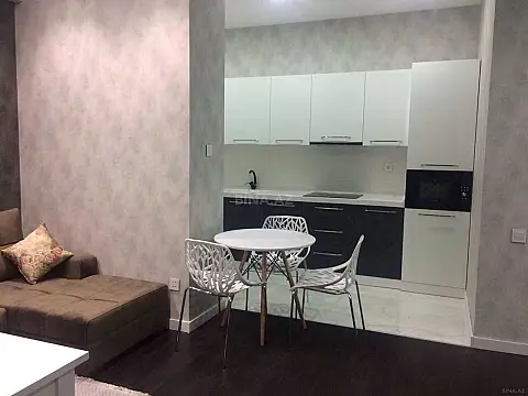 Kirayə verilir 2 otaqlı mənzil 70 m² — Bakı 2 otaq 70.00 m²