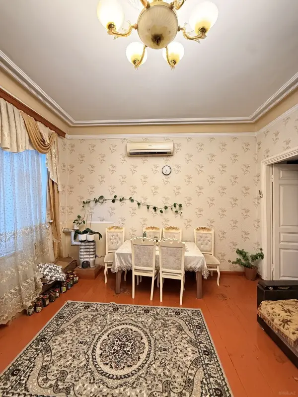 Satılır 2 otaqlı mənzil 52 m²