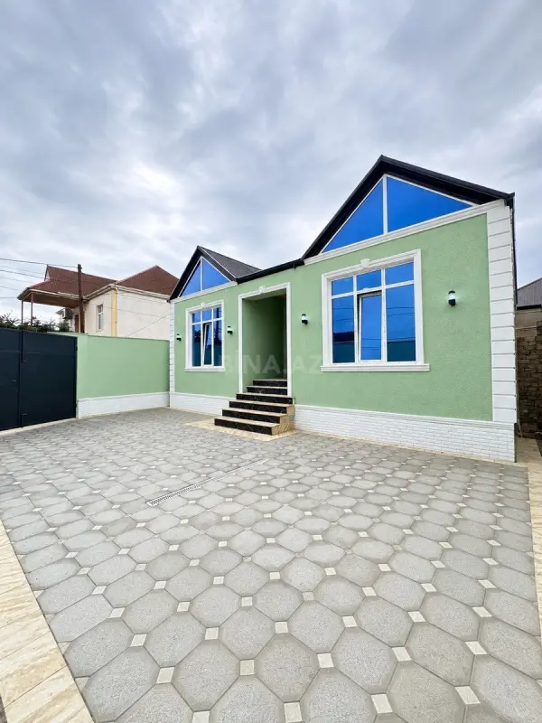 Satılır 4 otaqlı həyət evi 110 m²