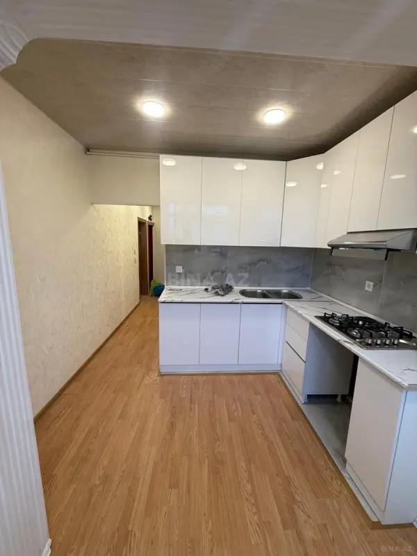 Kirayə verilir 2 otaqlı mənzil 55 m²