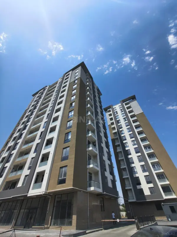 Satılır 3 otaqlı mənzil 113 m²