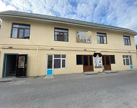 Kirayə verilir obyekt 200 m² — Bakı, Zabrat 200.00 m²
