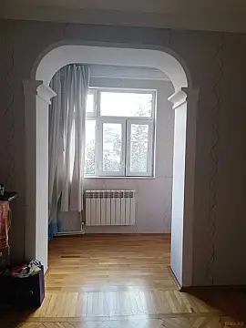 Satılır 3 otaqlı mənzil 80 m² — Bakı, Həzi Aslanov qəs. 3 otaq 80.00 m²