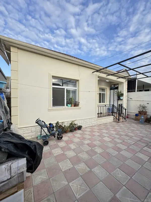 Satılır 3 otaqlı həyət evi 85 m²