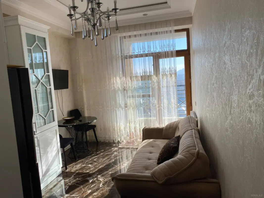 Satılır 2 otaqlı mənzil 53 m²