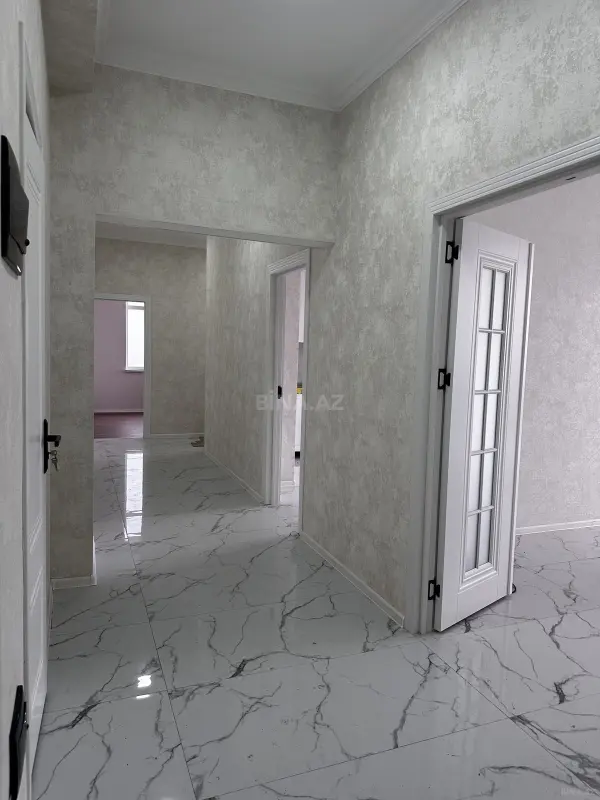 Kirayə verilir 3 otaqlı mənzil 120 m²