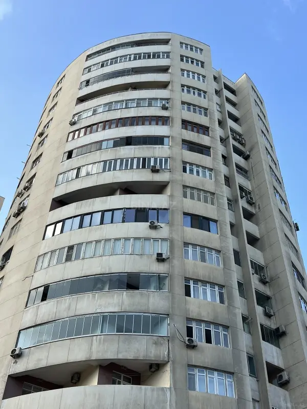 Satılır 3 otaqlı mənzil 100 m²