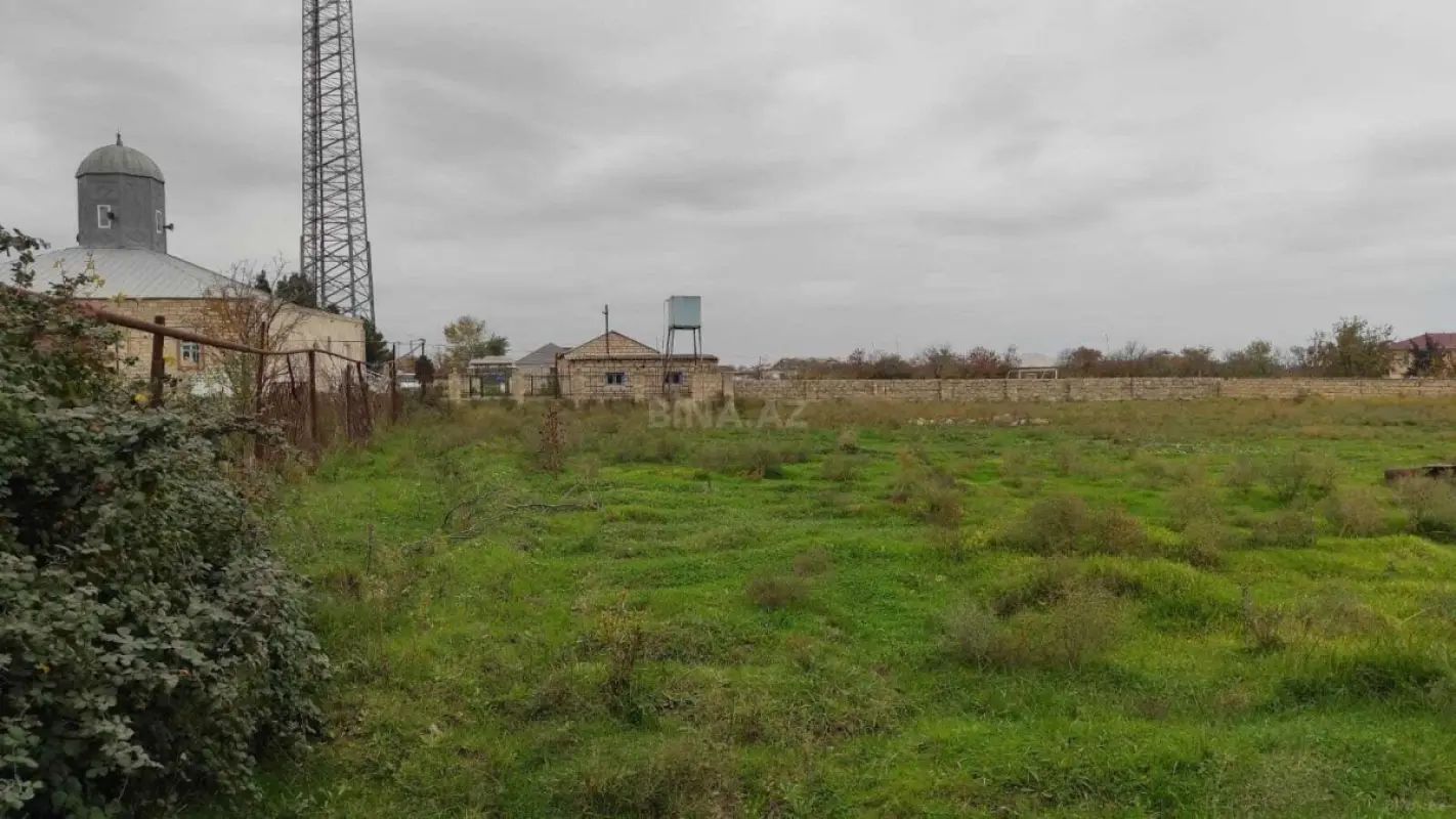 Satılır torpaq sahəsi 30 m²
