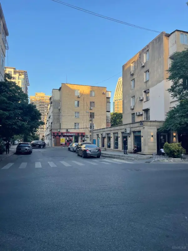 Satılır obyekt 85 m²
