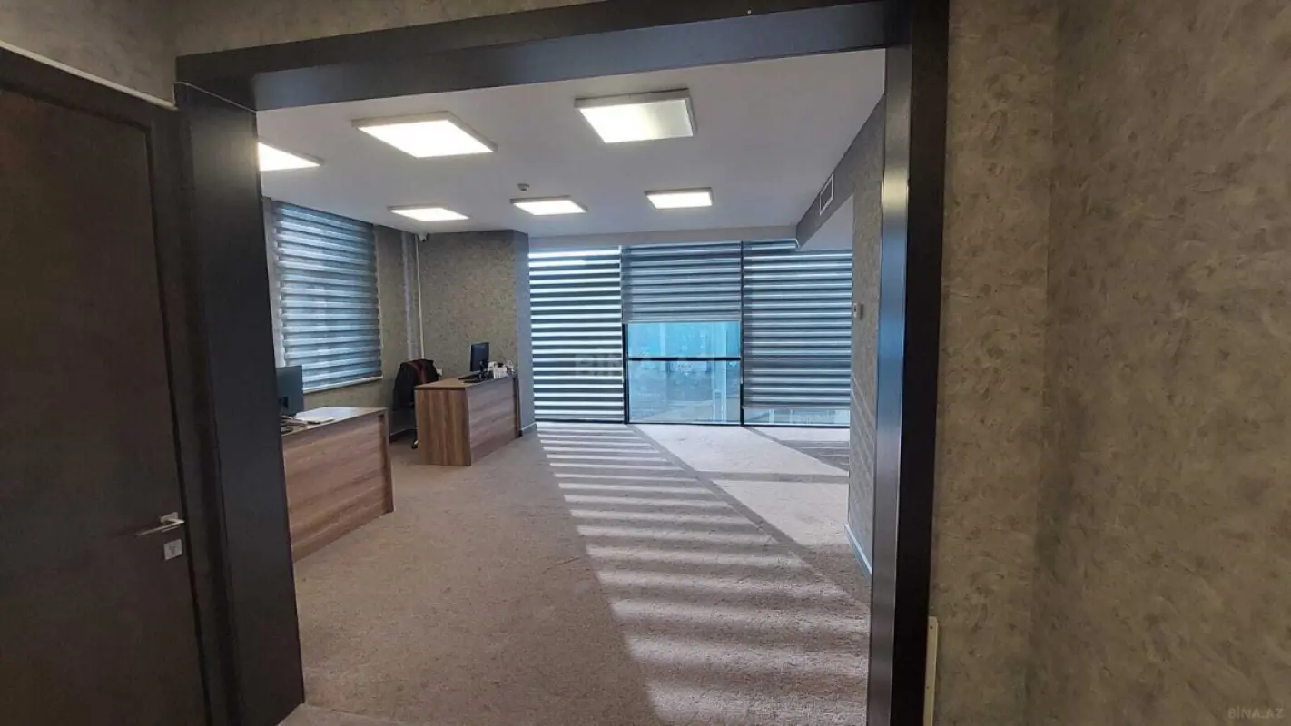 Kirayə verilir 2 otaqlı ofis 60 m²