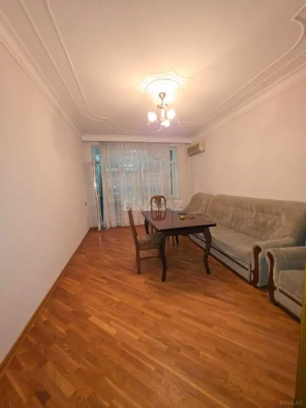 Kirayə verilir 3 otaqlı mənzil 90 m²