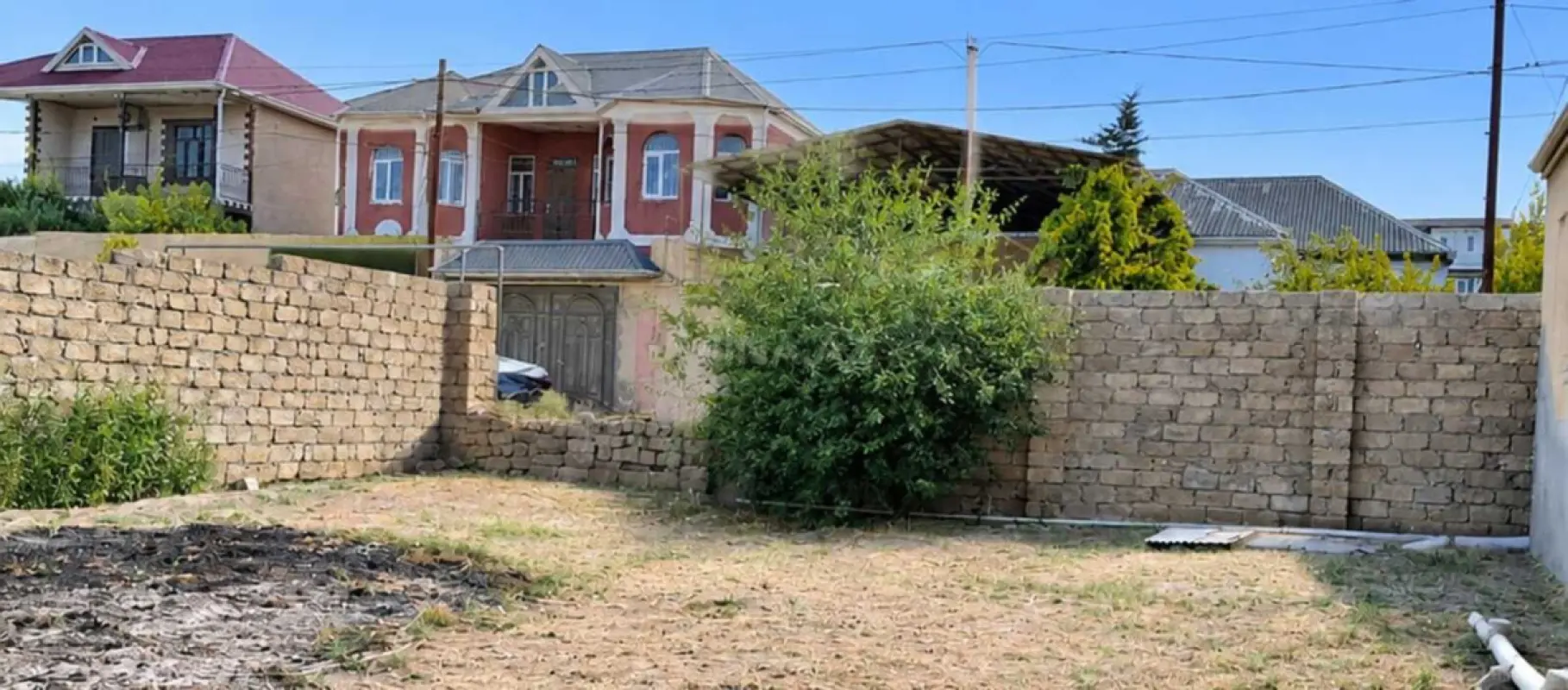 Satılır torpaq sahəsi 2.4 m²