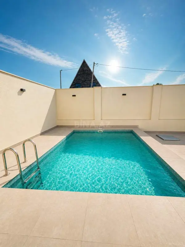 Satılır 3 otaqlı həyət evi 140 m²
