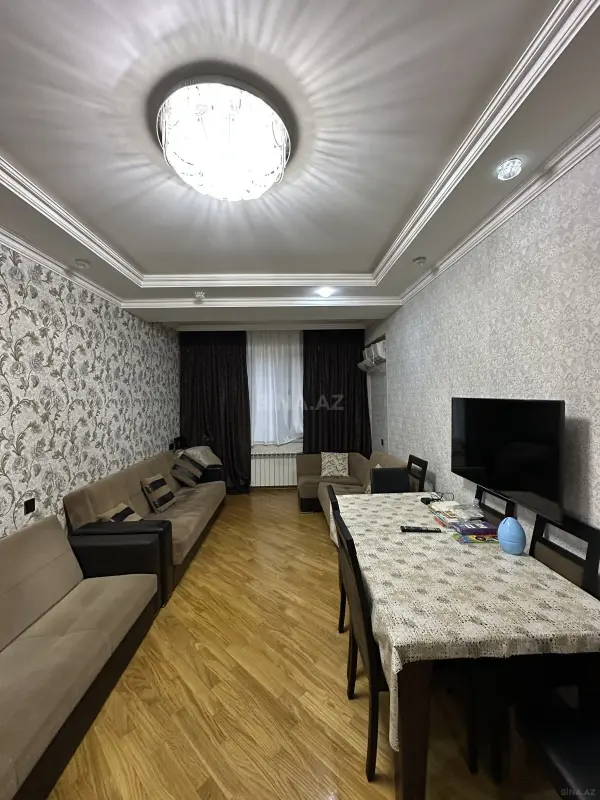 Satılır 1 otaqlı mənzil 63 m²