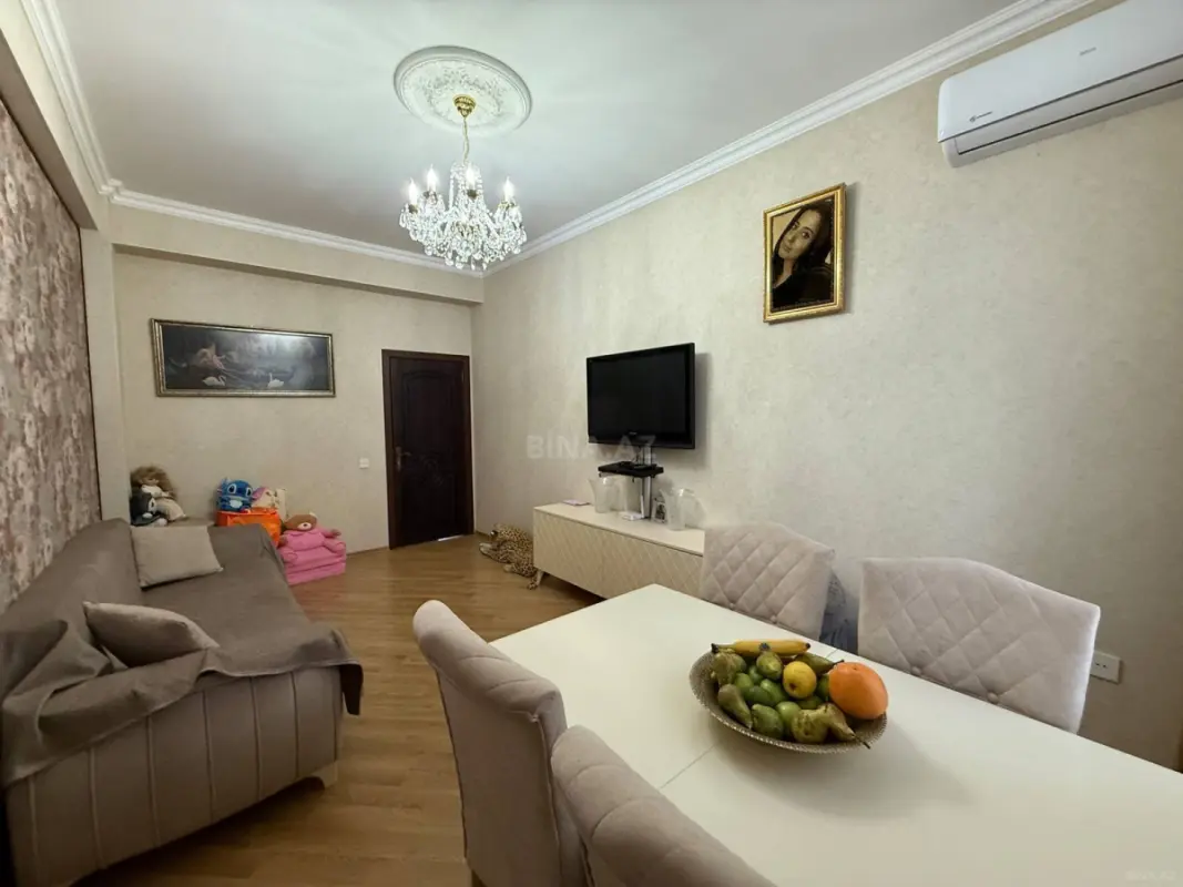 Satılır 2 otaqlı mənzil 66 m²