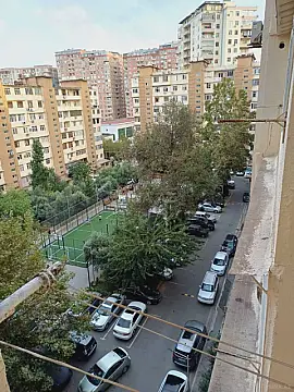 Satılır 2 otaqlı mənzil 60 m² — Bakı, İnşaatçılar 2 otaq 60.00 m²