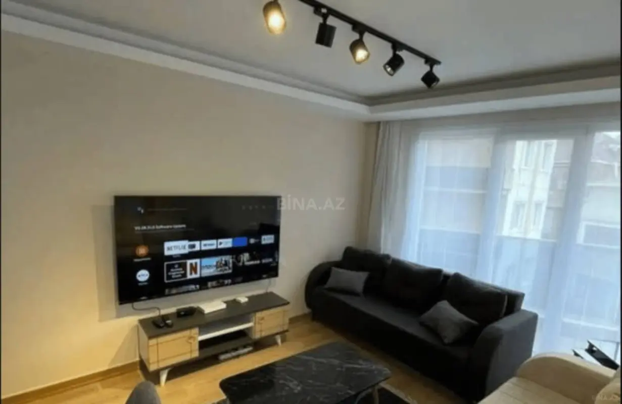 Kirayə verilir 3 otaqlı mənzil 95 m²