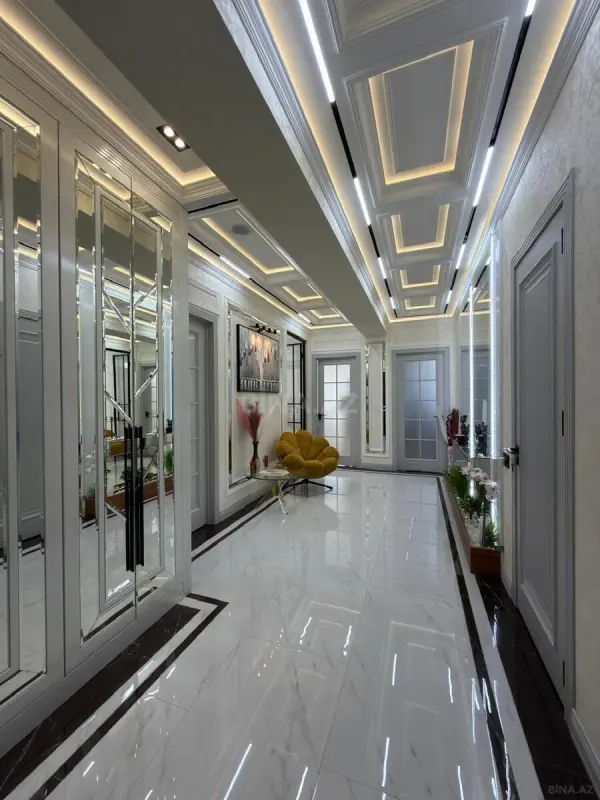 Satılır 3 otaqlı mənzil 115 m²