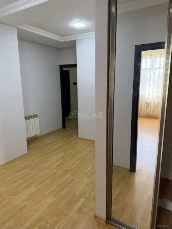 Satılır 2 otaqlı mənzil 72 m²