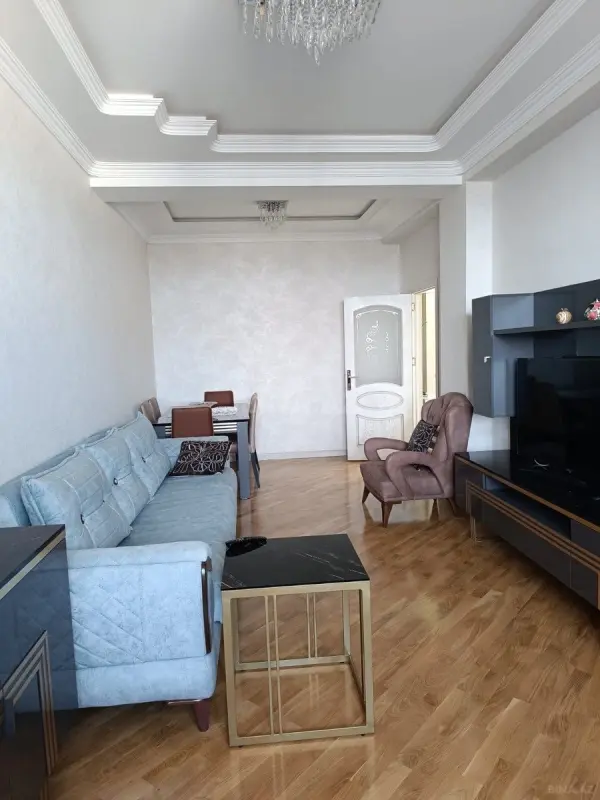 Satılır 3 otaqlı mənzil 95 m²