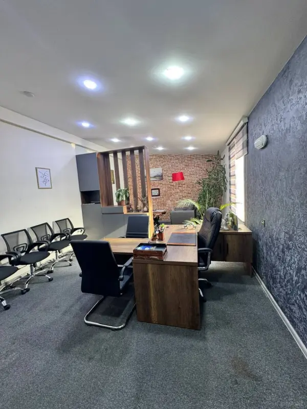 Kirayə verilir 1 otaqlı ofis 50 m²
