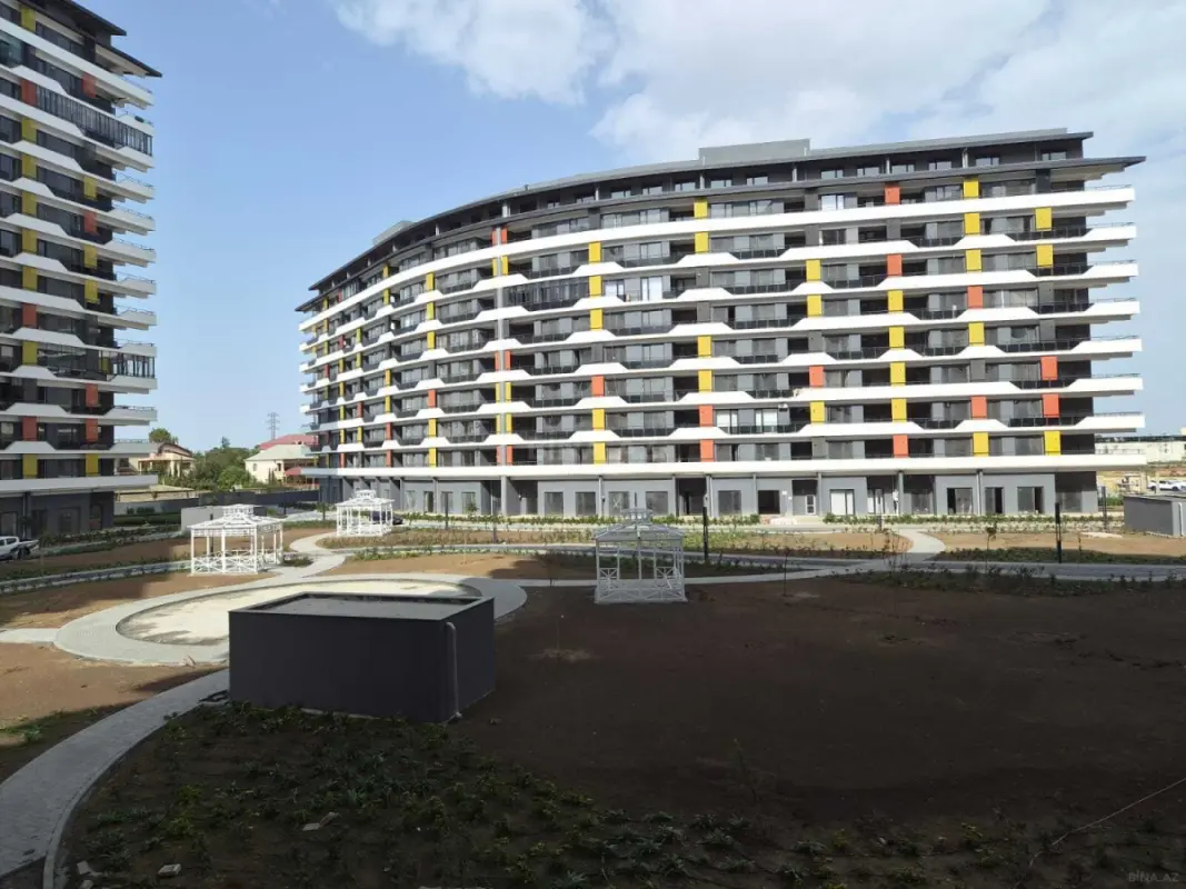 Satılır 2 otaqlı mənzil 80 m²