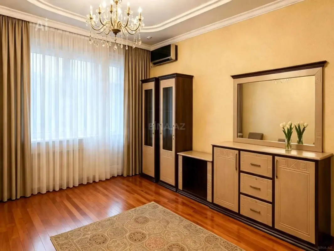 Satılır 3 otaqlı mənzil 87 m²
