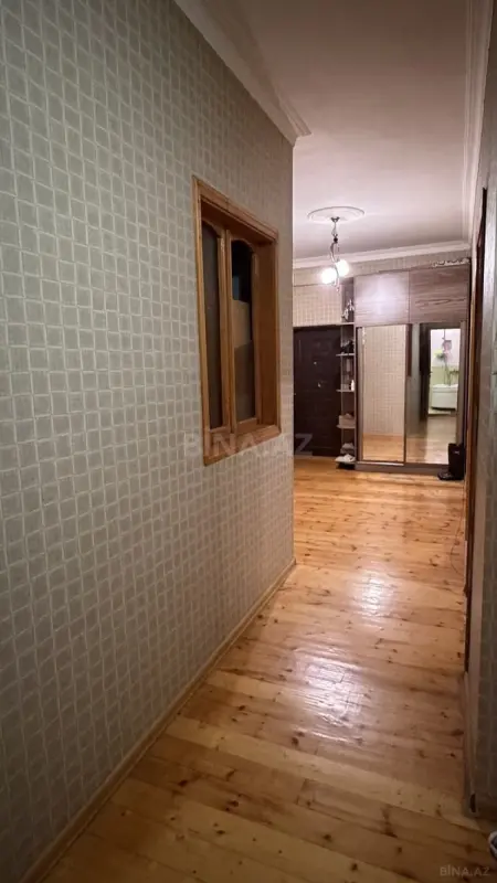 Kirayə verilir 3 otaqlı mənzil 150 m²