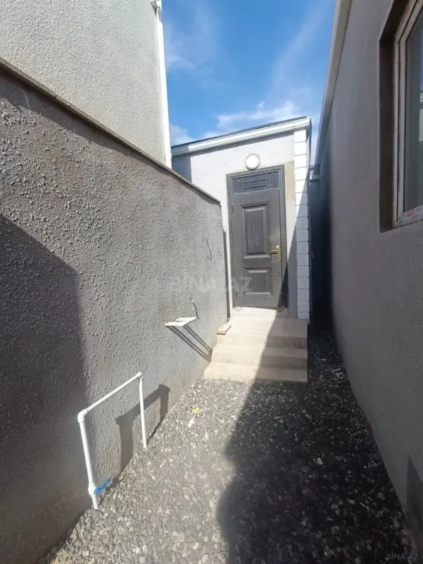 Satılır 2 otaqlı həyət evi 42 m²