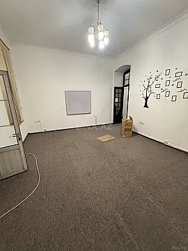 Kirayə verilir 5 otaqlı mənzil 175 m² — Bakı 5 otaq 175.00 m²