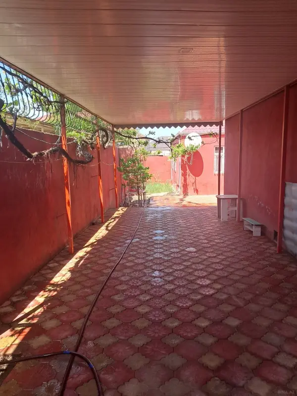 Kirayə verilir 3 otaqlı həyət evi 100 m²