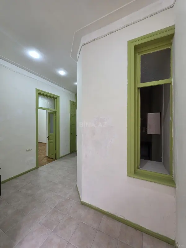 Kirayə verilir obyekt 80 m²