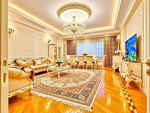Satılır 3 otaqlı mənzil 152 m² — Bakı 3 otaq 152.00 m²