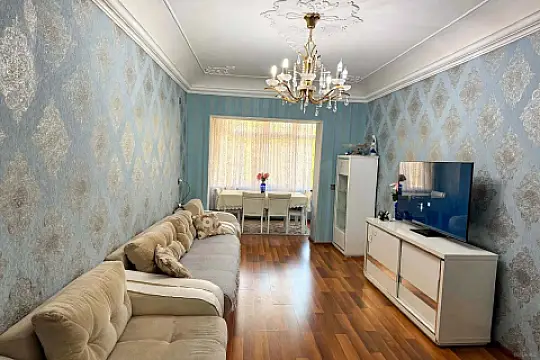 Satılır 3 otaqlı mənzil 75 m² — Bakı 3 otaq 75.00 m²