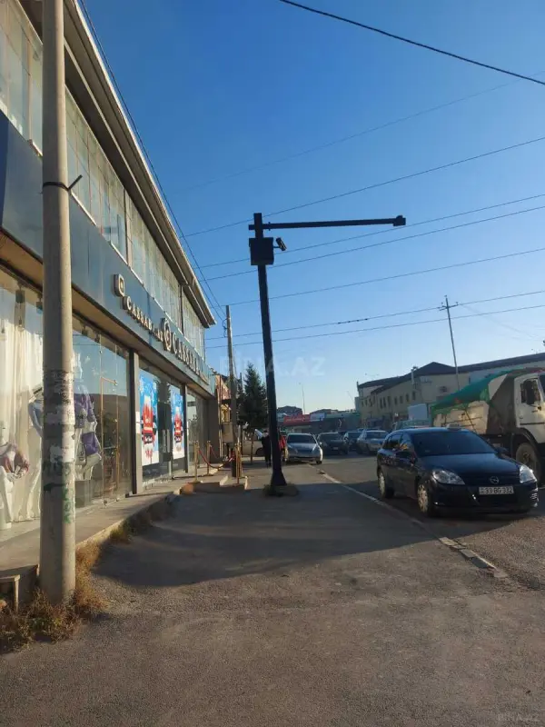 Satılır 5 otaqlı həyət evi 140 m²