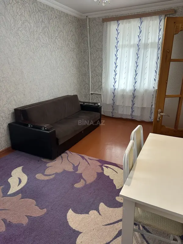 Kirayə verilir 2 otaqlı mənzil 45 m²