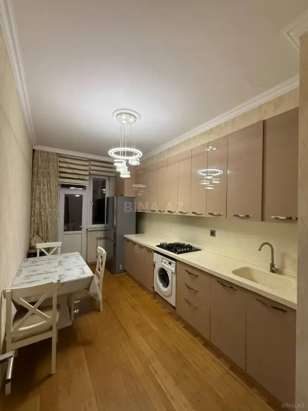 Kirayə verilir 3 otaqlı mənzil 90 m²