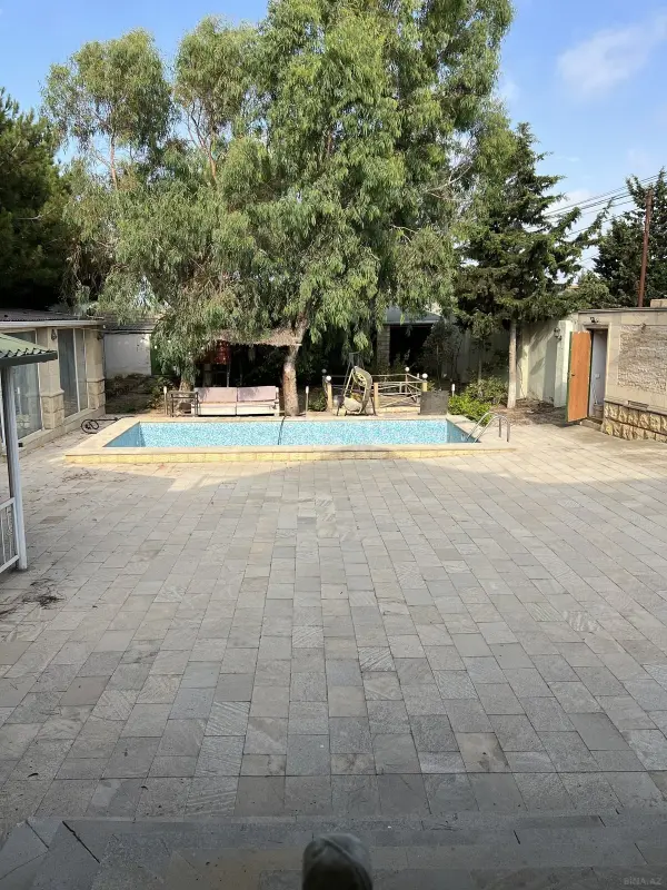 Satılır 4 otaqlı həyət evi 180 m²