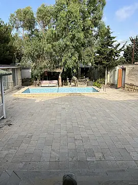 Satılır 4 otaqlı həyət evi 180 m² — Bakı 4 otaq 180.00 m²